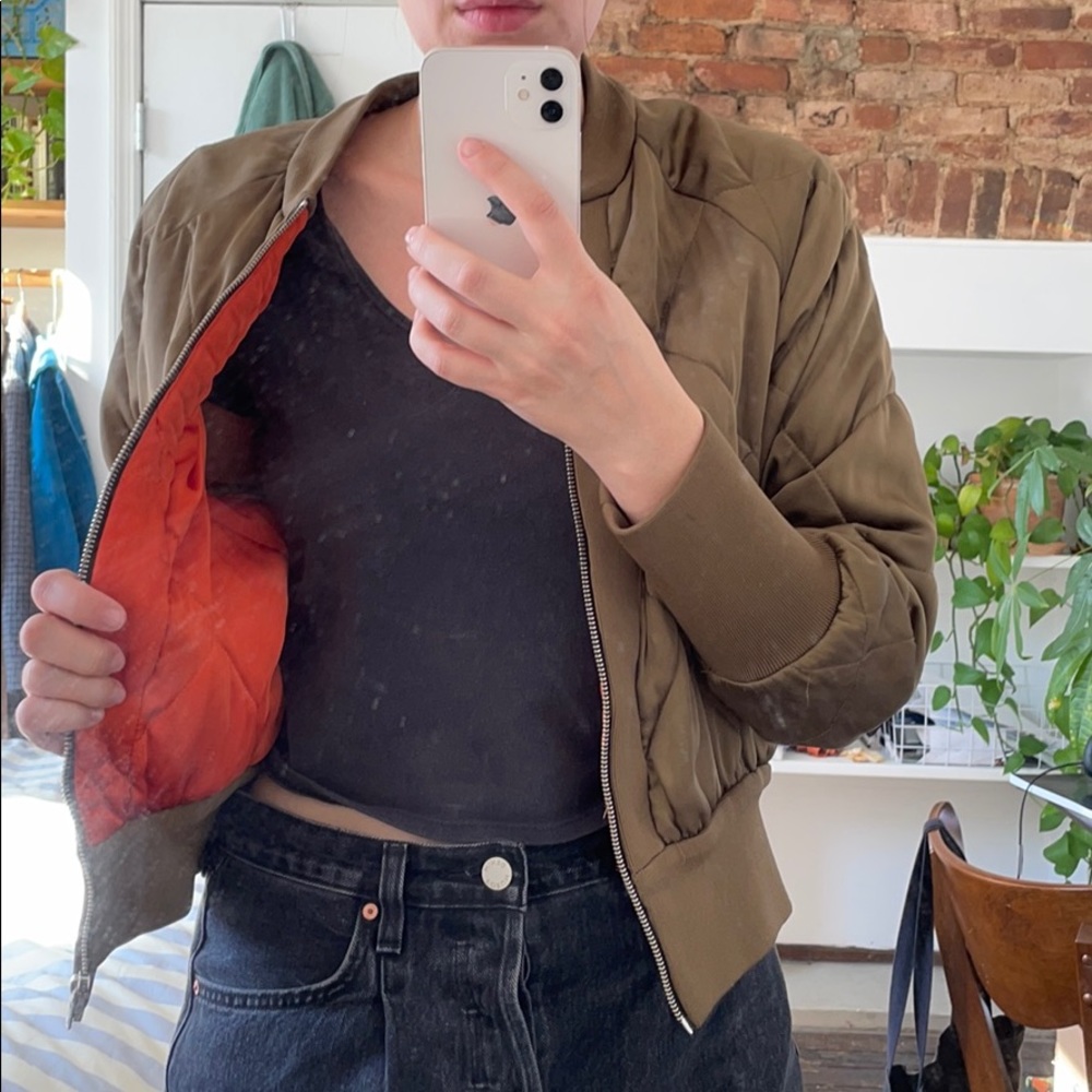 Quilted spring bomber jacket - Picture 2 of 3